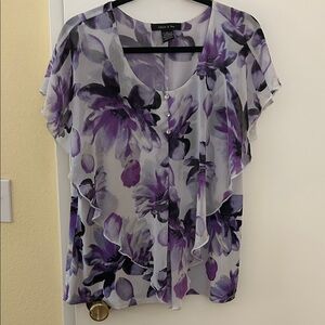 Andrea Jovine Purple and White Floral Blouse